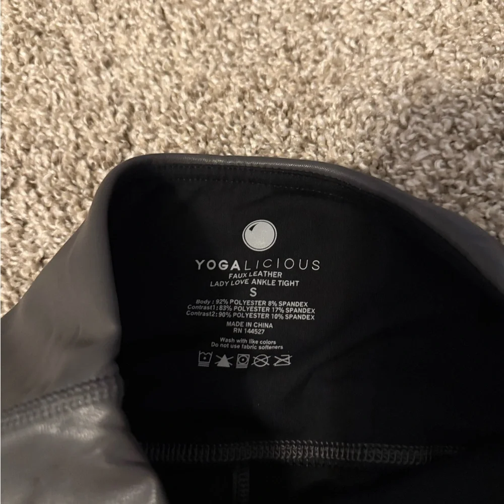 Yogalicious nwt leggings